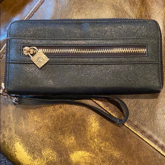 Anne Klein black wallet - Picture 1 of 4